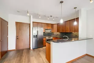 3251 Louisiana Ave S, Saint Louis Park, MN 55426 - Photo 4