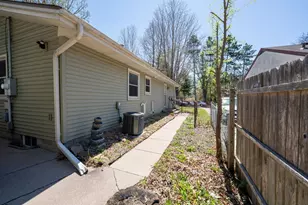 1659 Case Ave, Saint Paul, MN 55106 - Photo 16