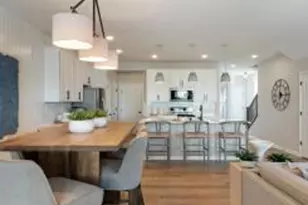 9228 Larimar Trl, Eden Prairie, MN 55347 - Photo 10