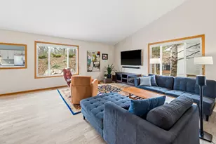 6108 Creek Line Dr, Minnetonka, MN 55345 - Photo 6