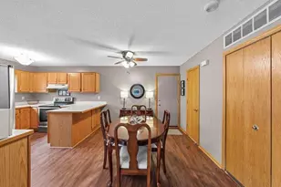 5405 Orleans Ln N, Plymouth, MN 55442 - Photo 14