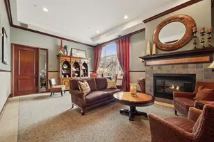 301 Clifton Ave, Minneapolis, MN 55403 - Photo 28