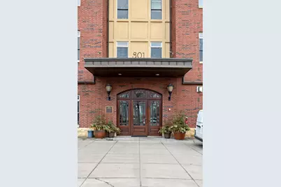 301 Clifton Avenue #3D, Minneapolis, MN 55403 - Photo 2