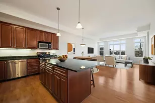 301 Clifton Ave, Minneapolis, MN 55403 - Photo 8