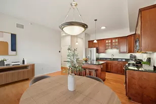301 Clifton Ave, Minneapolis, MN 55403 - Photo 10