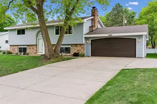 7360 Pine Tree Ln NE, Fridley, MN 55432 - Photo 2