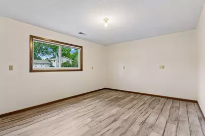 7360 Pinetree Lane NE, Fridley, MN 55432 - Photo 32