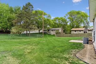 7360 Pine Tree Ln NE, Fridley, MN 55432 - Photo 40