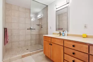 317 Groveland Ave, Minneapolis, MN 55403 - Photo 24