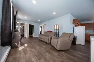 208 Minnesota Ave, Detroit Lakes, MN 56501 - Photo 8