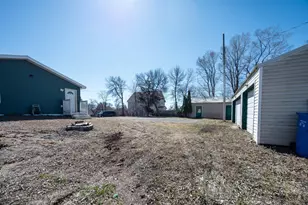 208 Minnesota Ave, Detroit Lakes, MN 56501 - Photo 42