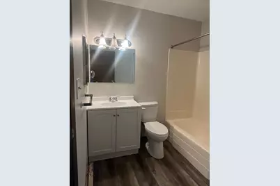 301 W Bert Street #13, Lake Crystal, MN 56055 - Photo 12