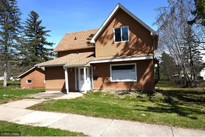 1319 2nd Street N, Stillwater, MN 55082 - Photo 1