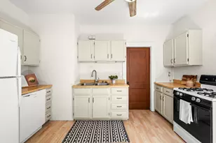 2408 Fremont Ave S, Minneapolis, MN 55405 - Photo 14