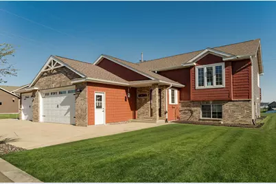 506 9th Street NW, Dodge Center, MN 55927 - Photo 1