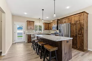 1592 Elm St S, Cambridge, MN 55008 - Photo 10