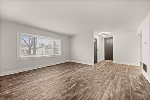 1478 Woodview Ave E, Eagan, MN 55122 - Photo 6