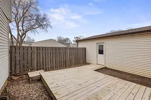 1478 Woodview Ave E, Eagan, MN 55122 - Photo 20