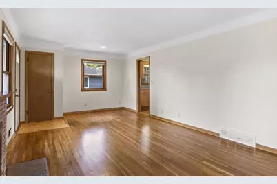 8308 Dupont Avenue S, Bloomington, MN 55420 - Photo 6