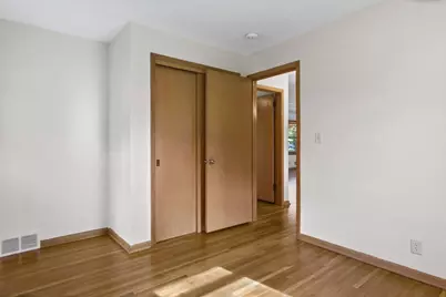 8308 Dupont Avenue S, Bloomington, MN 55420 - Photo 20