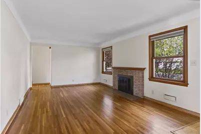 8308 Dupont Avenue S, Bloomington, MN 55420 - Photo 4