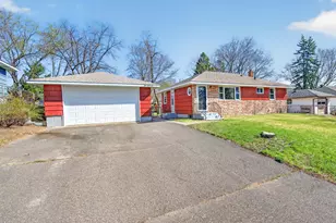 1277 Junction Ave, Maplewood, MN 55109 - Photo 2