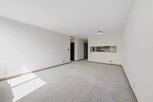 1181 Edgcumbe Rd, Saint Paul, MN 55105 - Photo 10