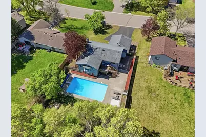7449 Jeffery Lane S, Cottage Grove, MN 55016 - Photo 2