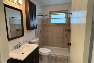 6725 W Verona Ct, Milwaukee, WI 53219 - Photo 6