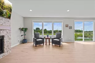 10125 Shadyview Ln N, Maple Grove, MN 55311 - Photo 14