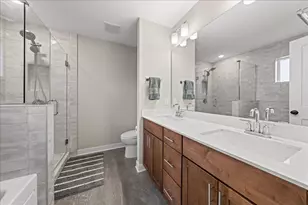 10125 Shadyview Ln N, Maple Grove, MN 55311 - Photo 14