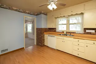 1408 4th St NE, Rochester, MN 55906 - Photo 8