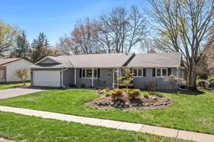 14275 Garland Ave, Apple Valley, MN 55124 - Photo 2