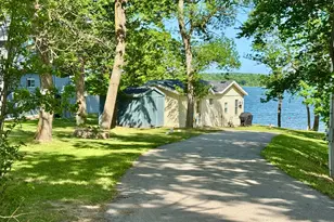 45674 Co Hwy 31, Pelican Rapids, MN 56572 - Photo 2