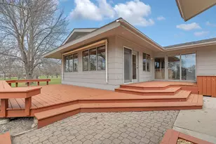 3604 Crestwood Dr NE, Alexandria, MN 56308 - Photo 2