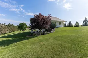 14124 E Eagle Lake Rd, Battle Lake, MN 56515 - Photo 72