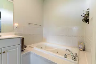 14124 E Eagle Lake Rd, Battle Lake, MN 56515 - Photo 36
