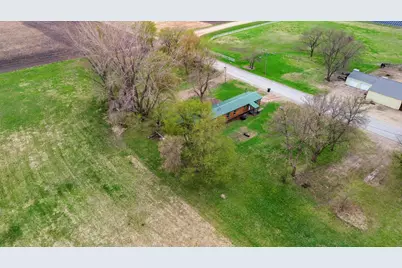 41 Bowman Street, Stewart, MN 55385 - Photo 2