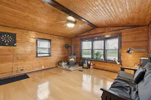41 Bowman St, Stewart, MN 55385 - Photo 8