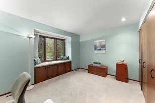 11013 Abbott Ln, Hopkins, MN 55343 - Photo 22