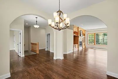 6094 Summit Curve S, Cottage Grove, MN 55016 - Photo 6