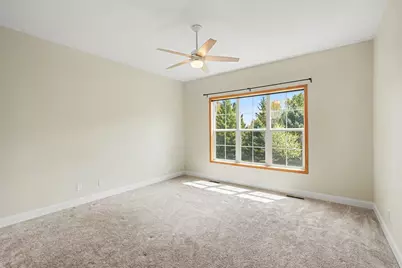 6094 Summit Curve S, Cottage Grove, MN 55016 - Photo 20