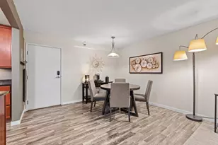 52 Groveland Terrace, Minneapolis, MN 55403 - Photo 12