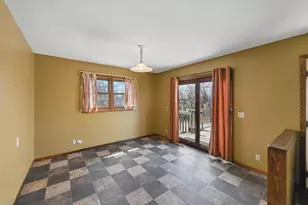 945 East Ave NE, Bemidji, MN 56601 - Photo 4