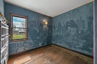 945 East Ave NE, Bemidji, MN 56601 - Photo 8