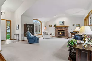 1360 Mockingbird Dr, Waconia, MN 55387 - Photo 4