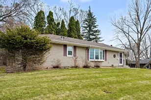 8837 Abbott Ave S, Bloomington, MN 55431 - Photo 36