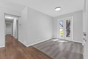 2780 Marion St, Roseville, MN 55113 - Photo 18