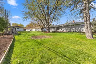 2780 Marion St, Roseville, MN 55113 - Photo 40