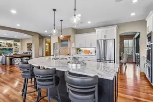 1010 Drake Ct, Independence, MN 55359 - Photo 10